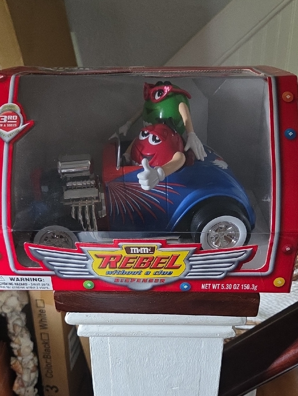 Original In The Box M&M'S Blue Rebel Racer Toy Car w/ Red and Green M&M Figures